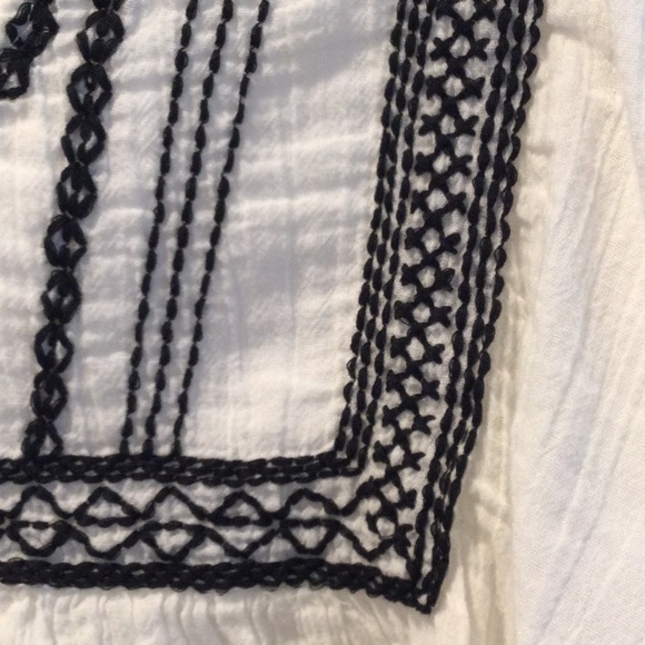 Max Studio Peasant Top - Picture 3 of 5